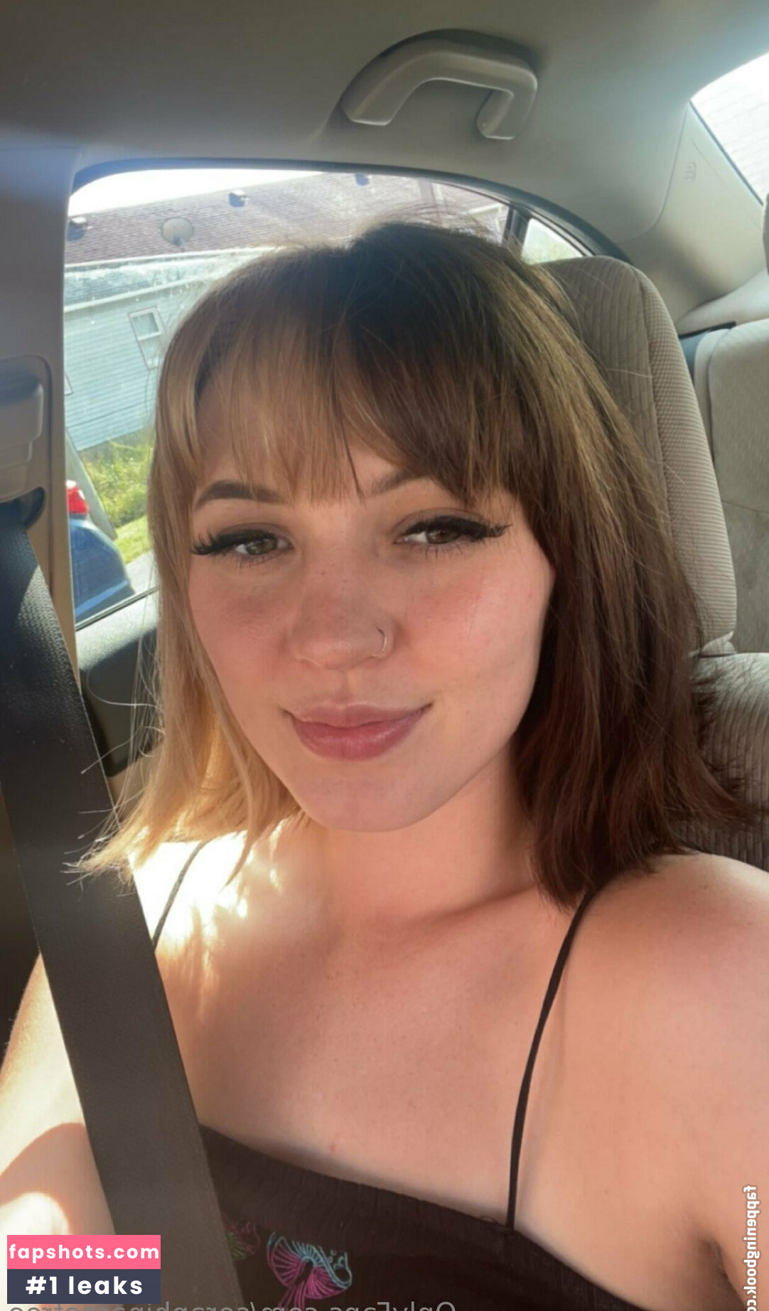 seraphinaraefree gallery photo #30