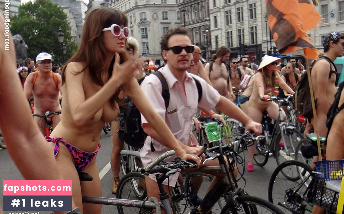 Seren Gibson gallery photo #54