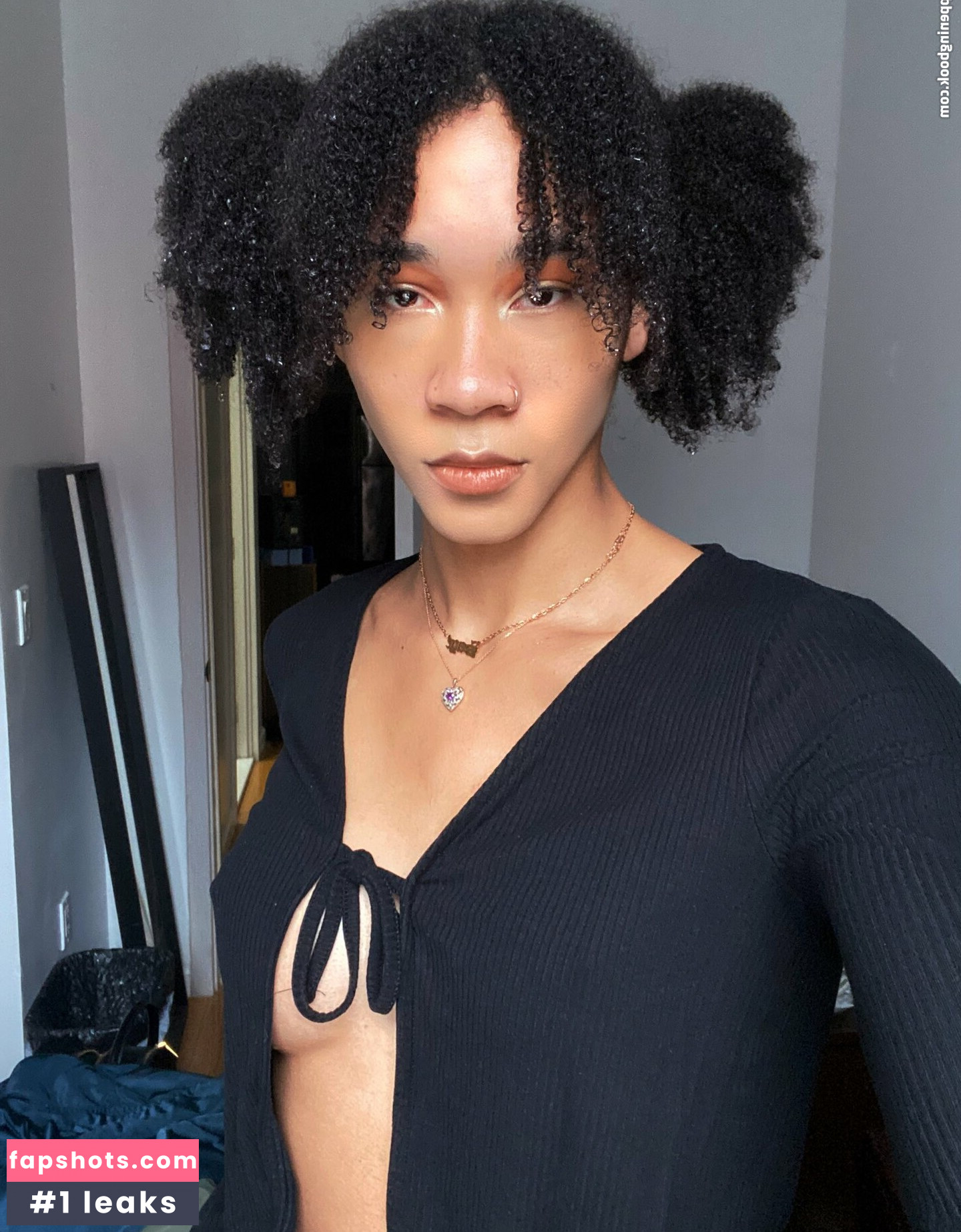 Serena Allure nude babe gallery