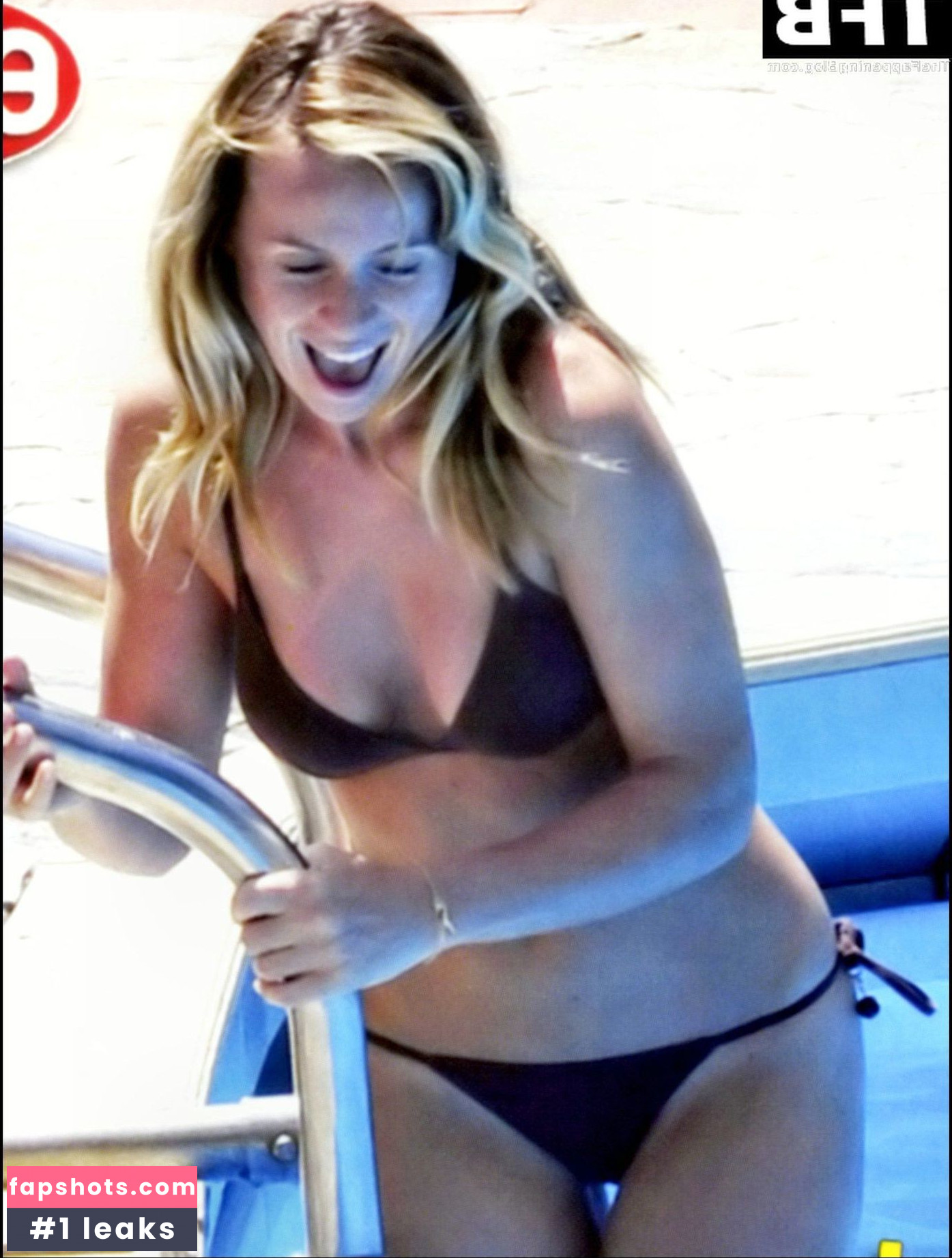 Serena Autieri gallery photo #15