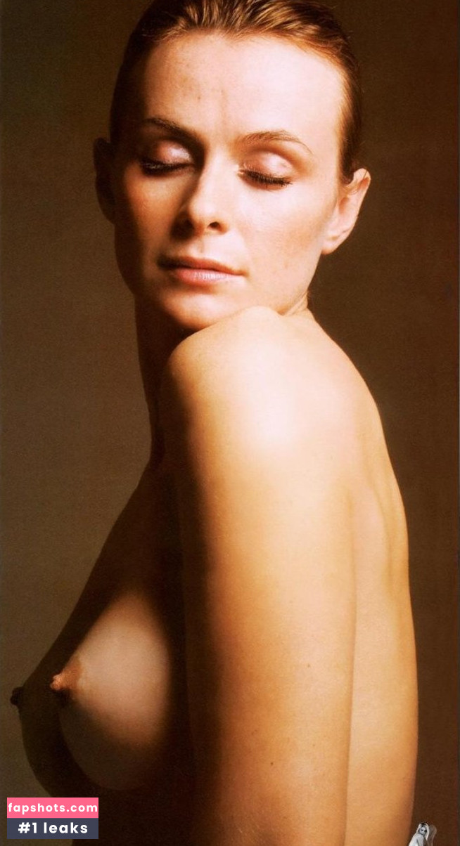 Serena Autieri gallery photo #16