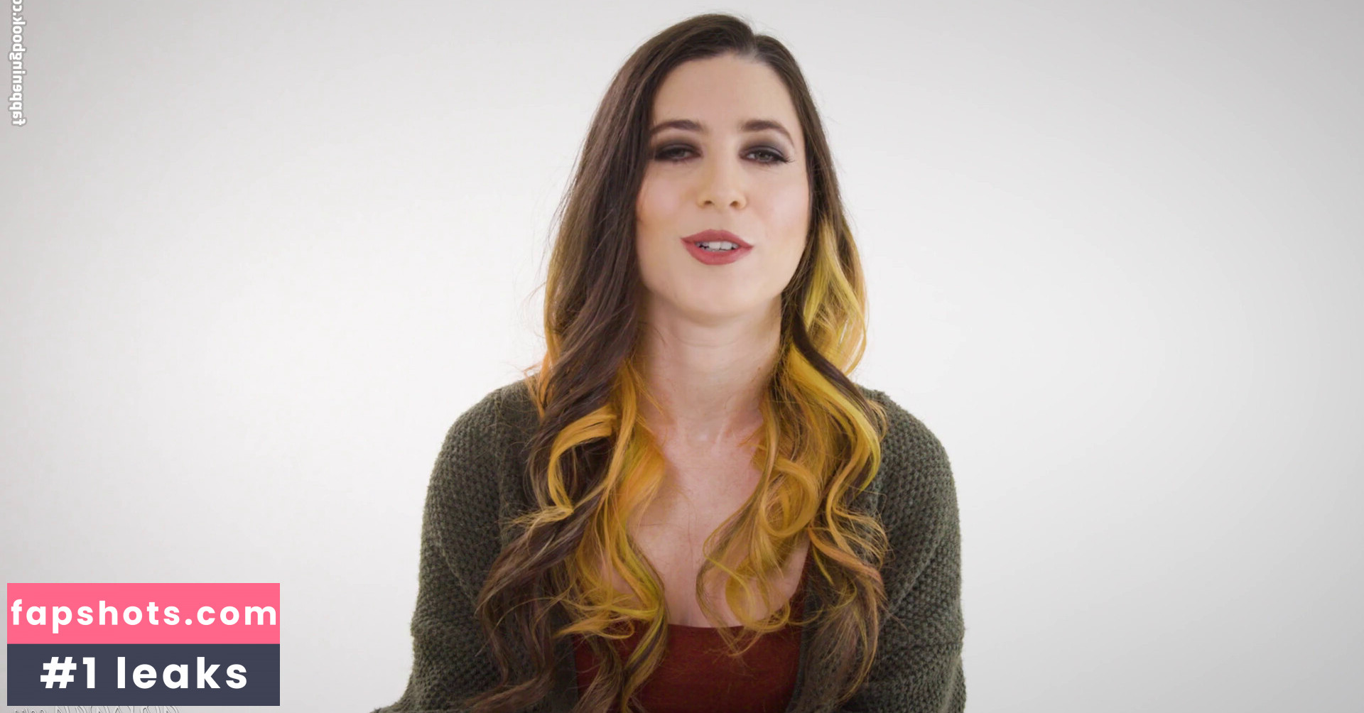 Serena Blair gallery photo #34