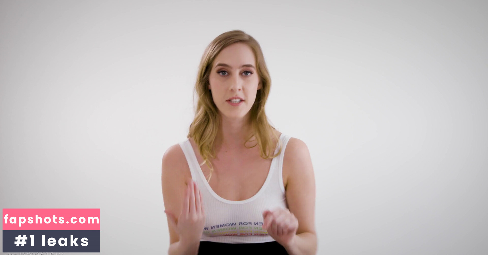 Serena Blair gallery photo #49