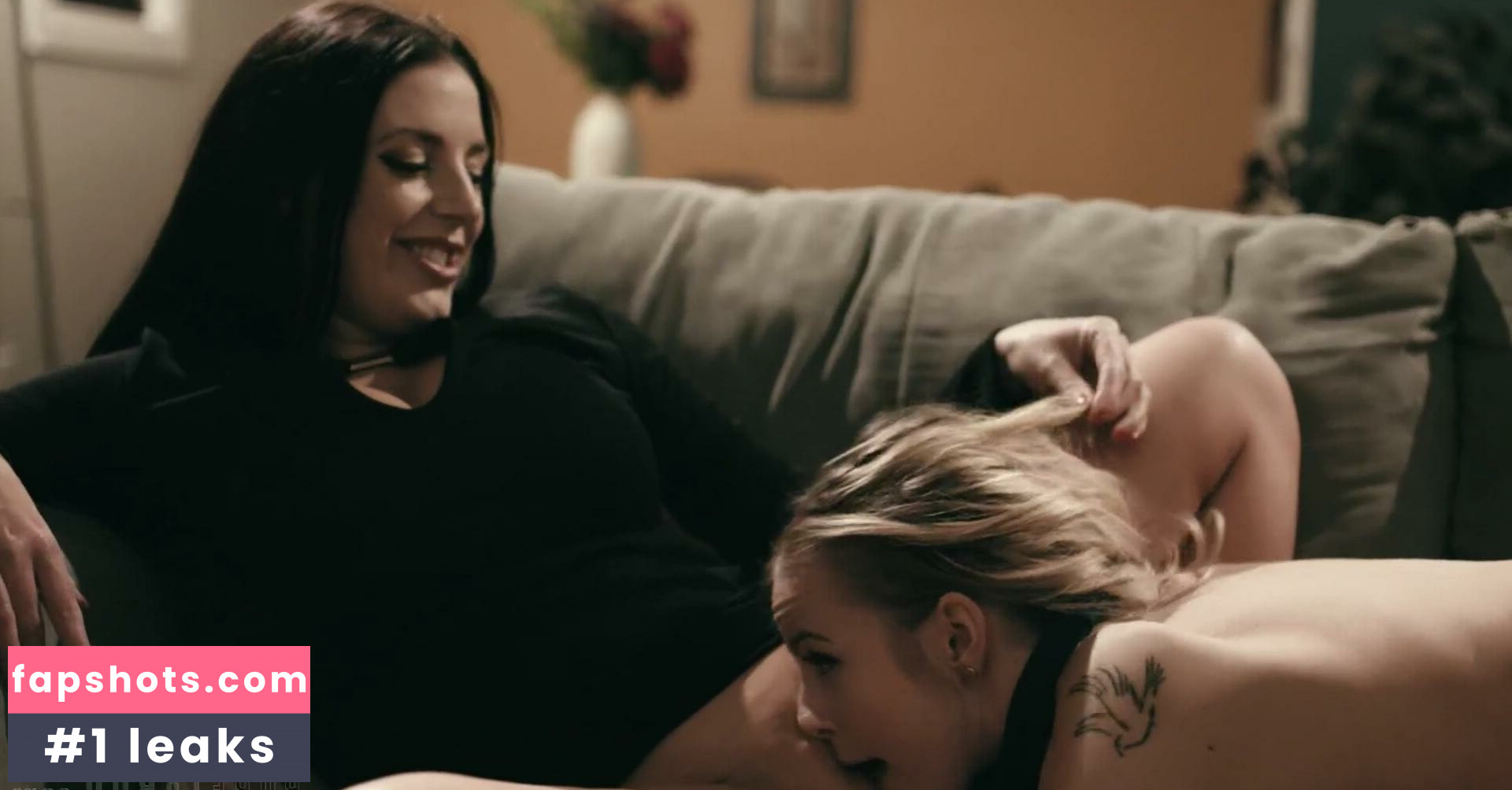 Serena Blair gallery photo #78