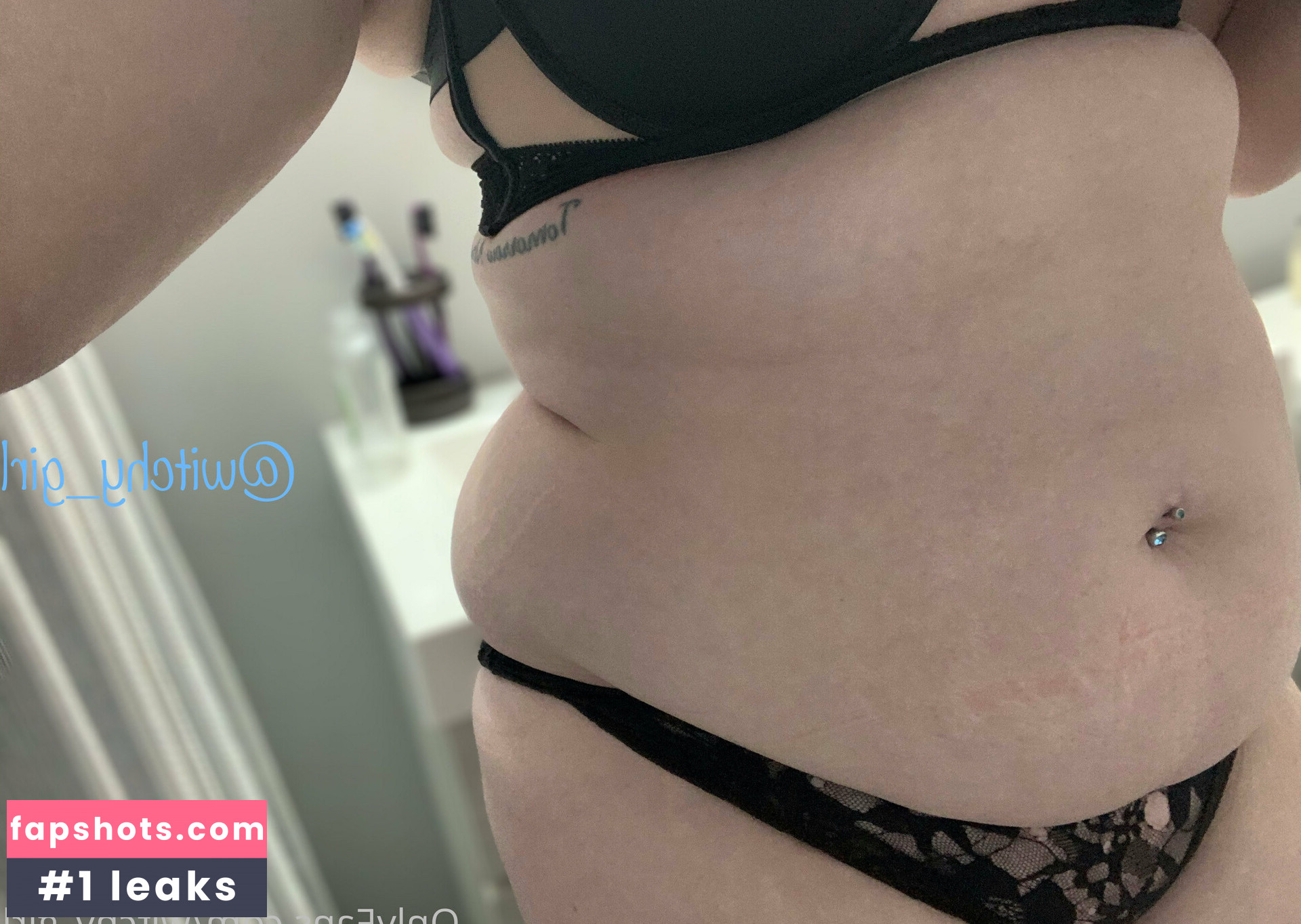 serena_king gallery photo #16