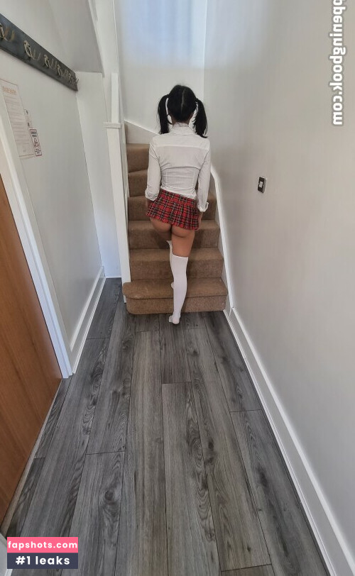 Serena Mann gallery photo #127