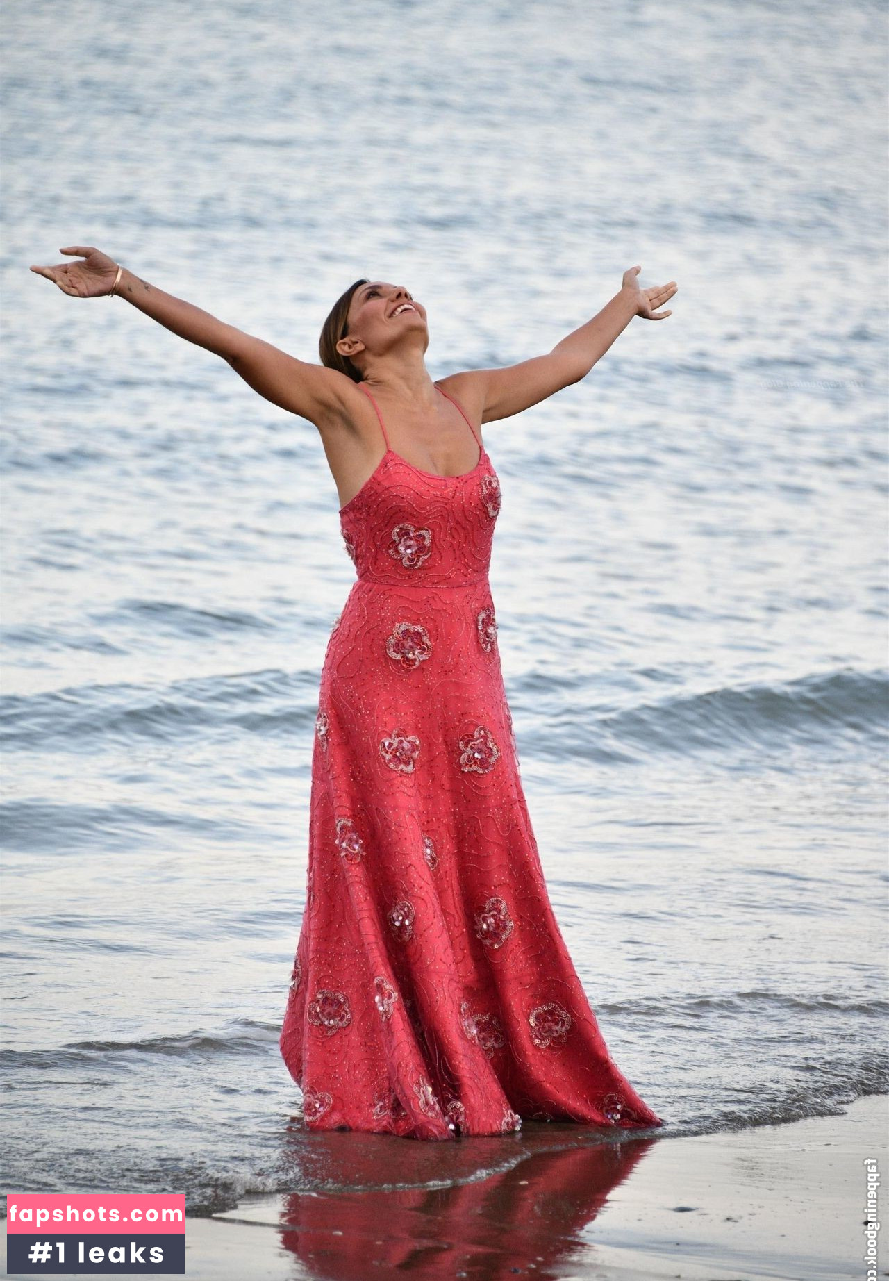 Serena Rossi Nahé úniky fotek pouze od fanoušků #5 - Fapshots