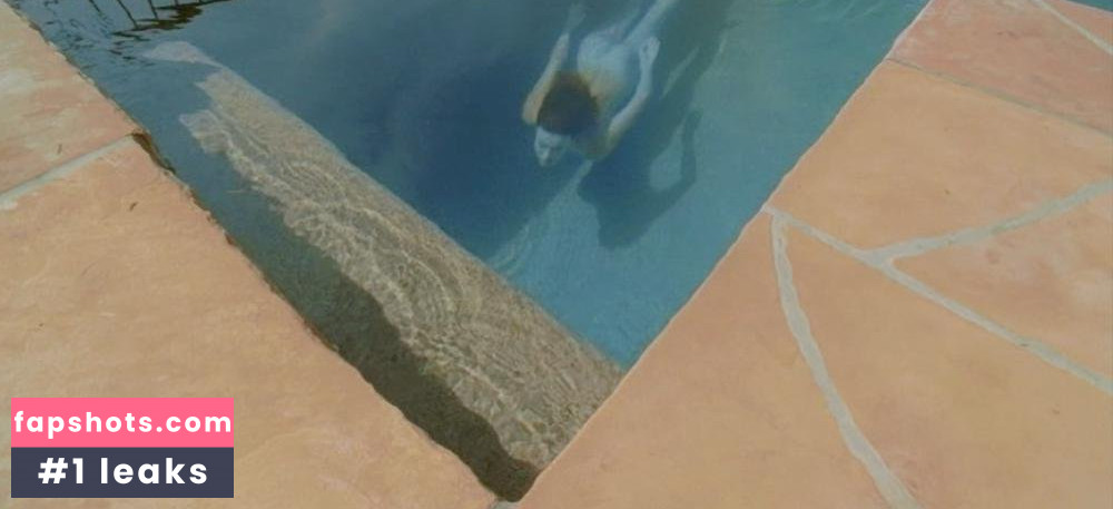 Serena Scott Thomas gallery photo #24