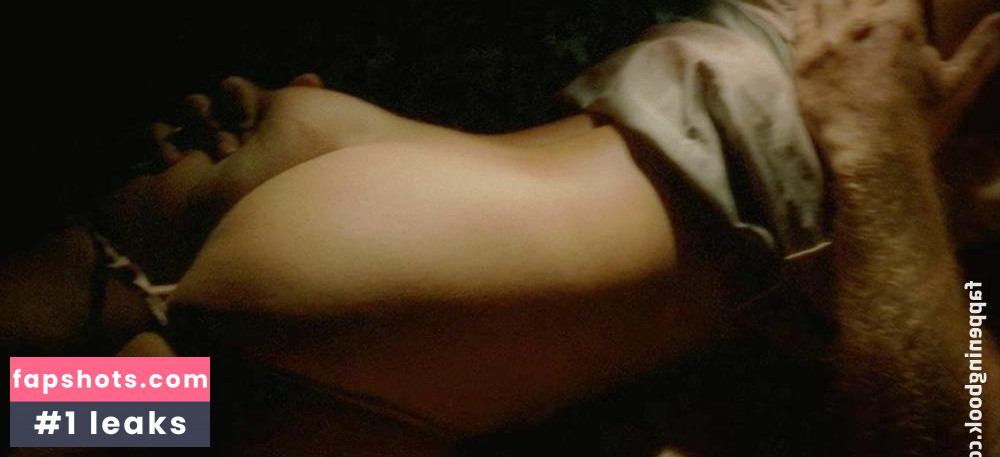 Serena Scott Thomas gallery photo #32