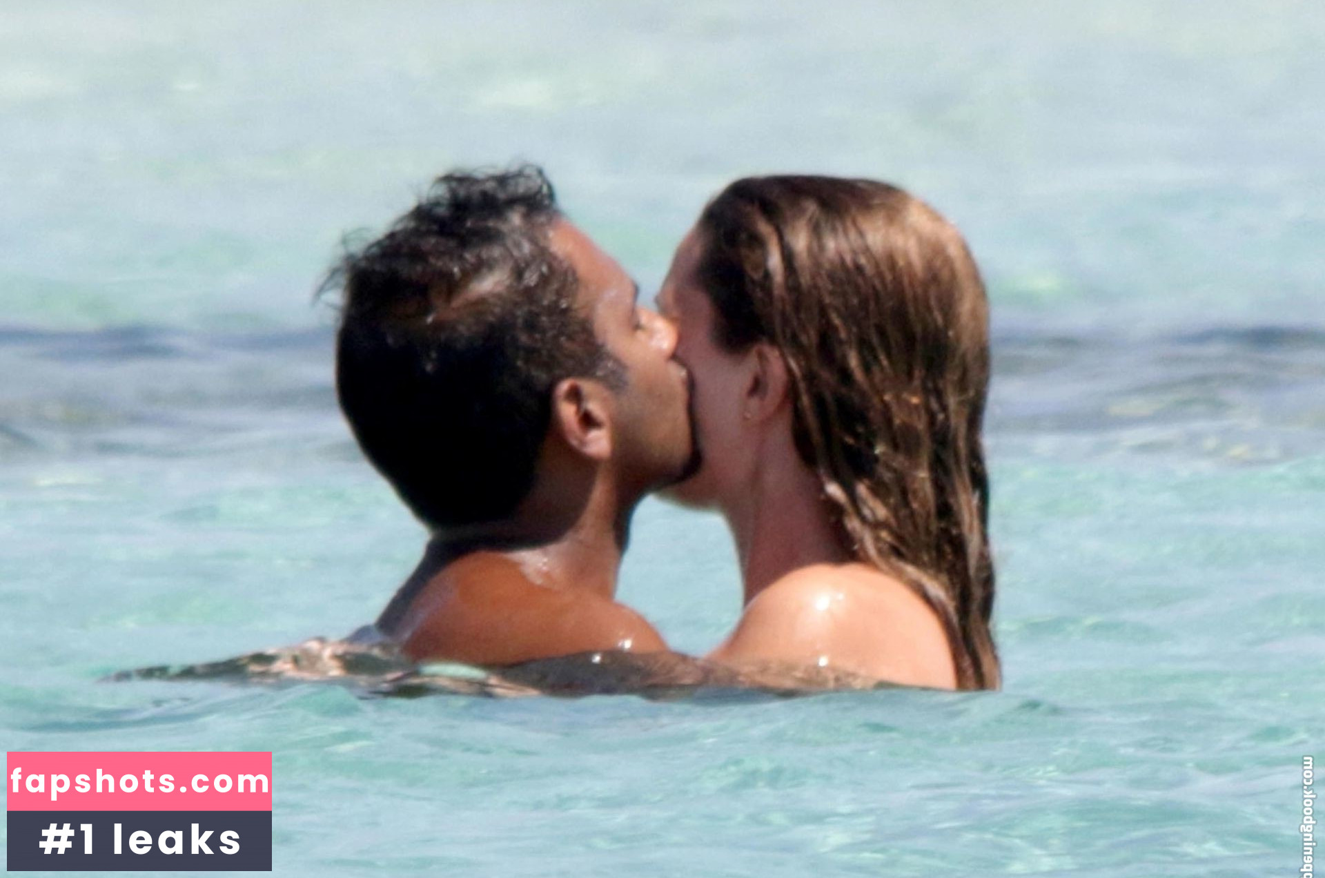 Serena Skov Campbell gallery photo #18