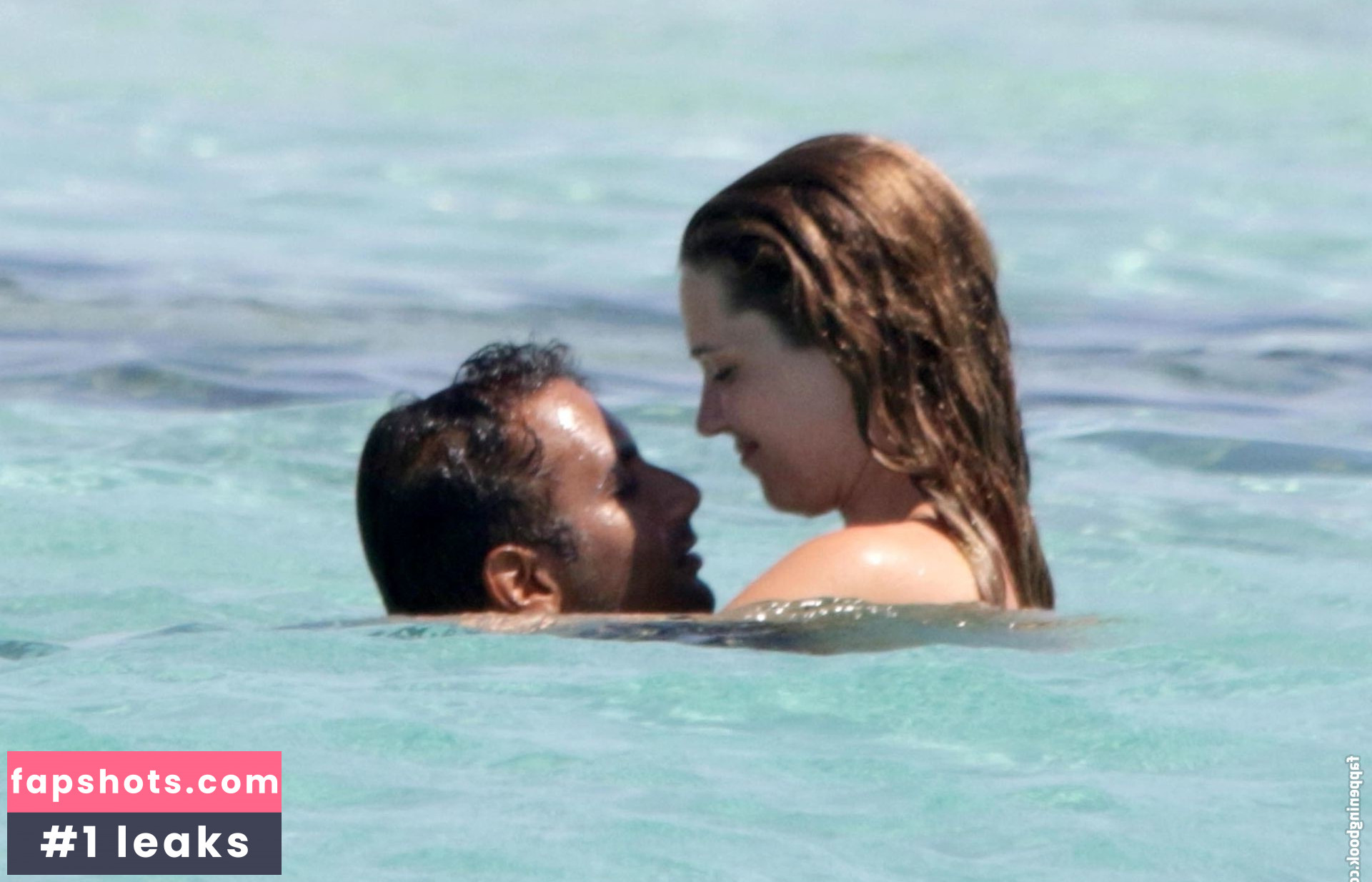 Serena Skov Campbell gallery photo #24