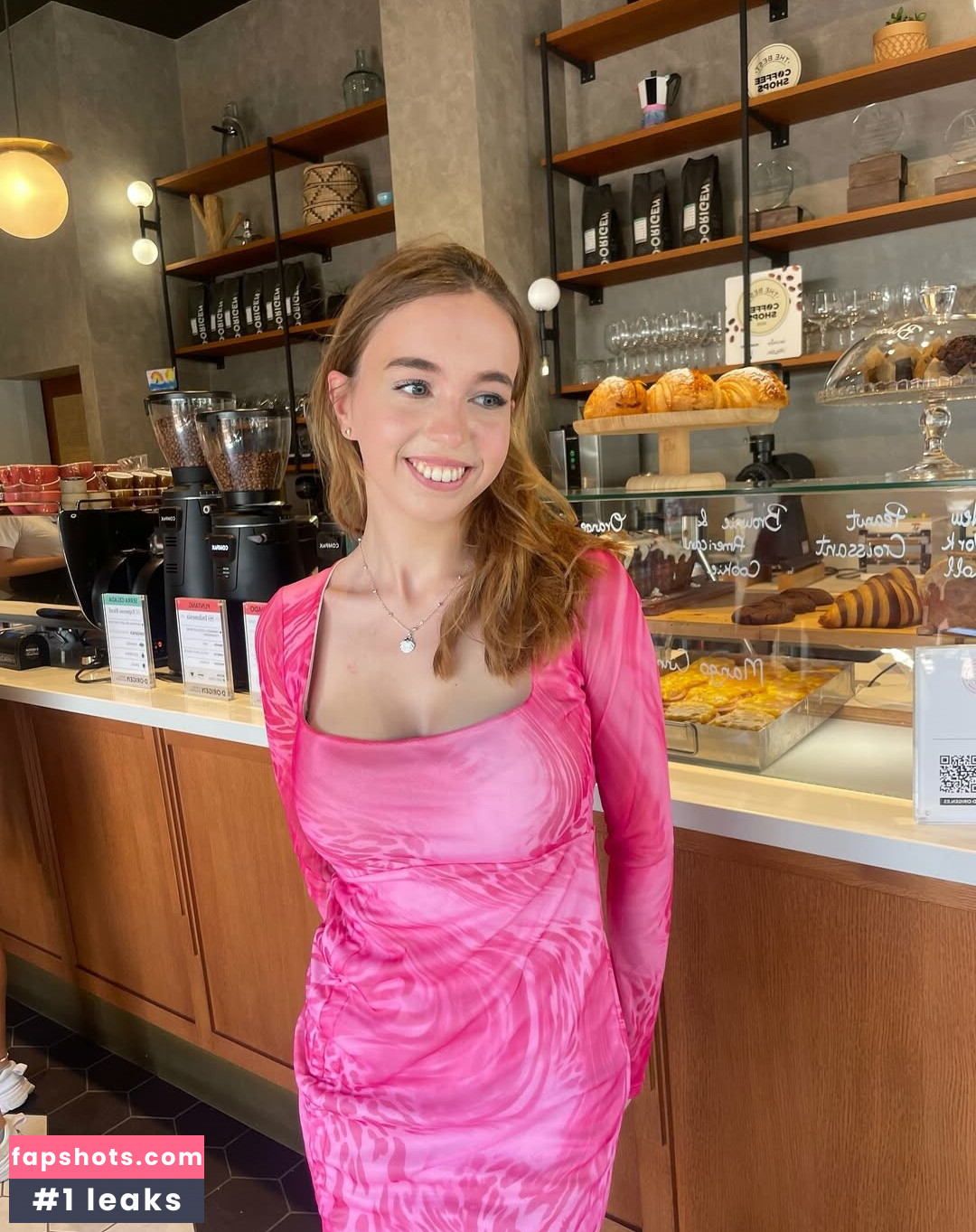 Serena Skybourne gallery photo #34