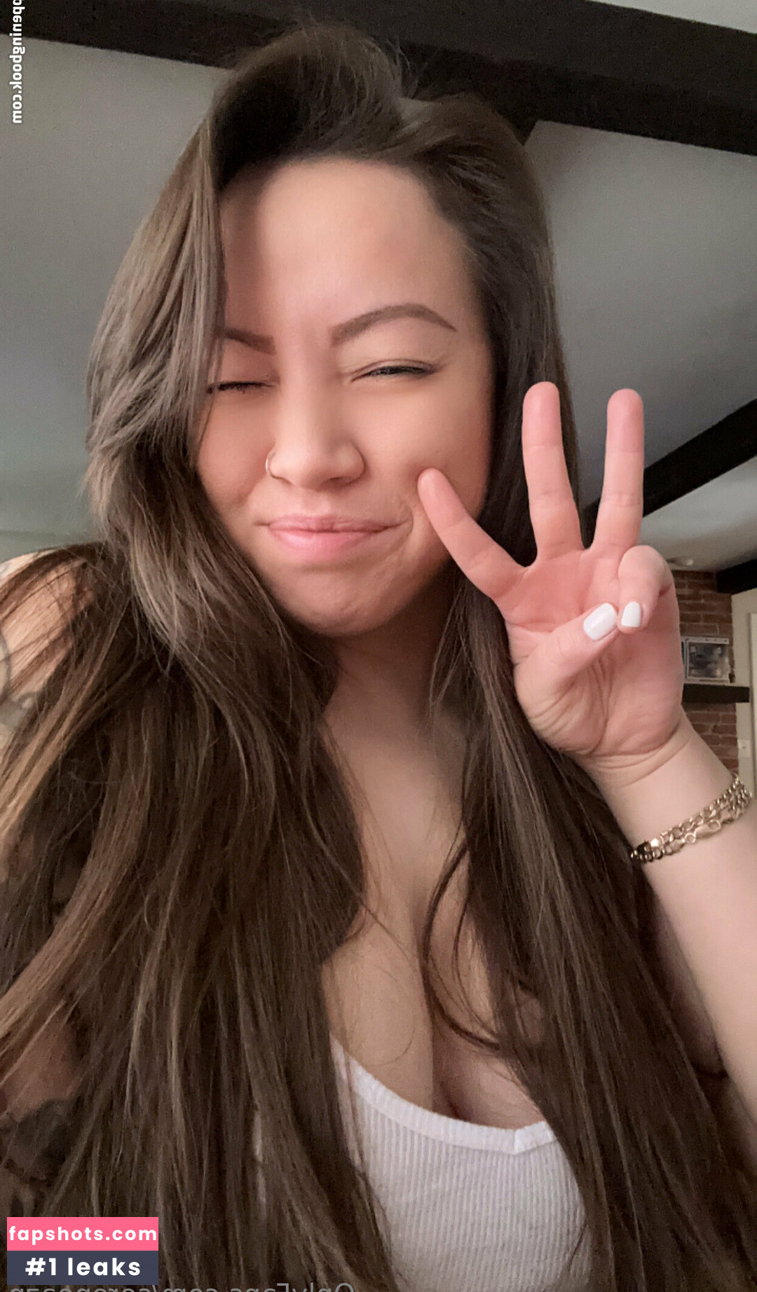 Sereneazn gallery photo #17