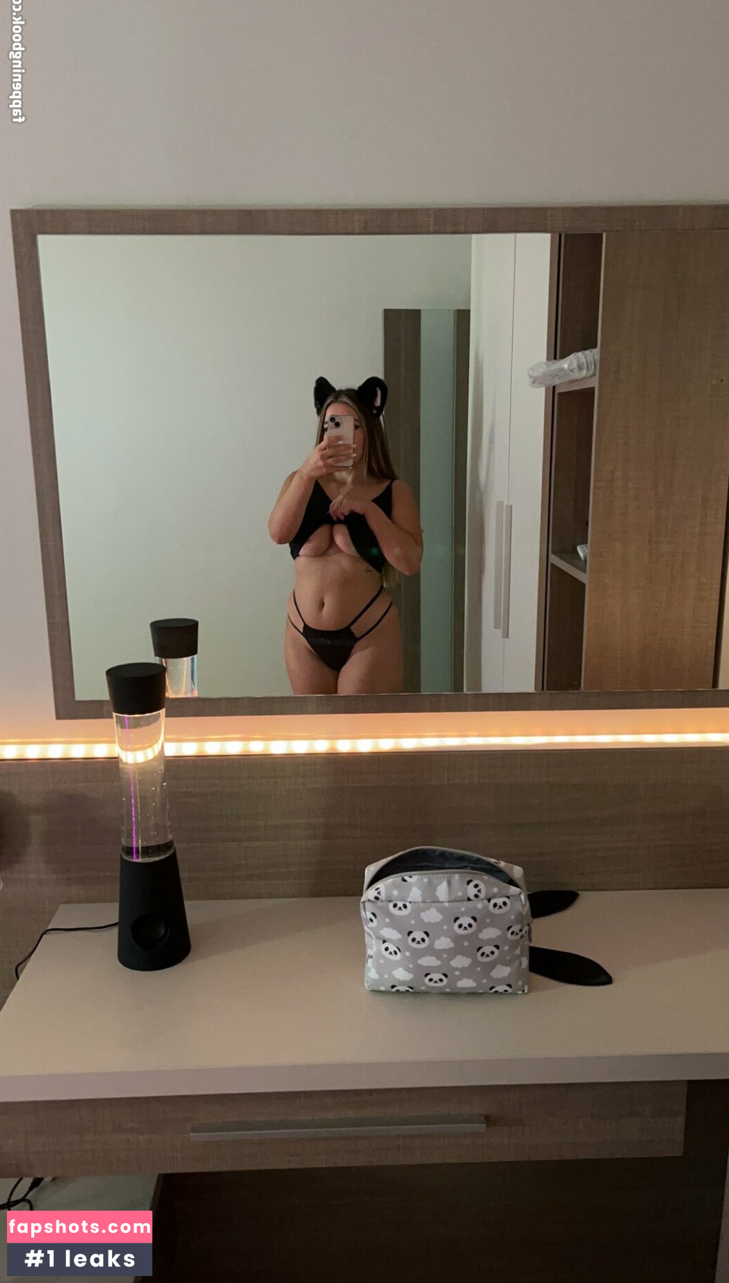 Serenewaifu gallery photo #20