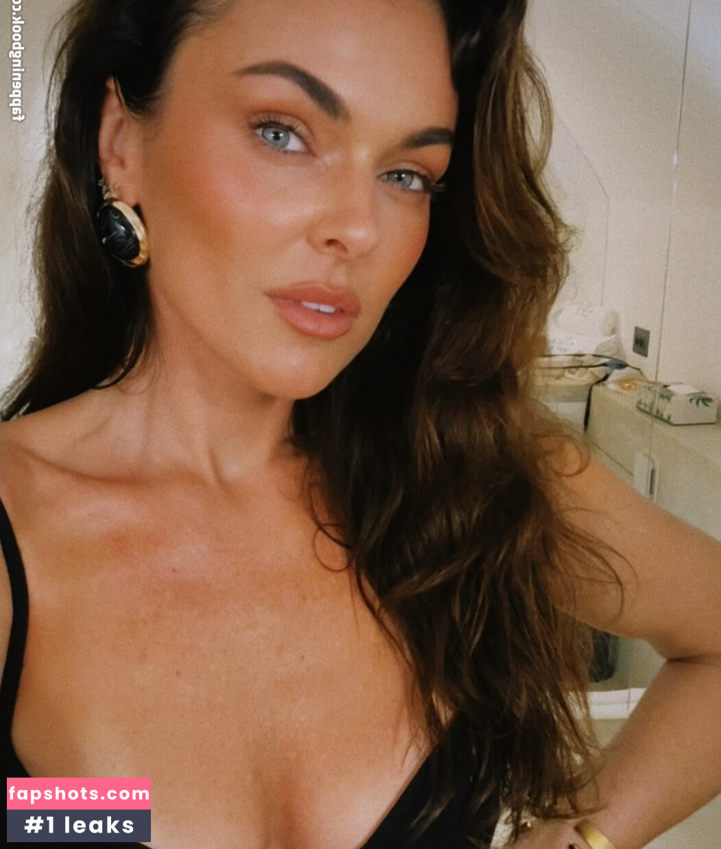 Serinda Swan Nude Leaks OnlyFans Photos #13 - LeakJerk