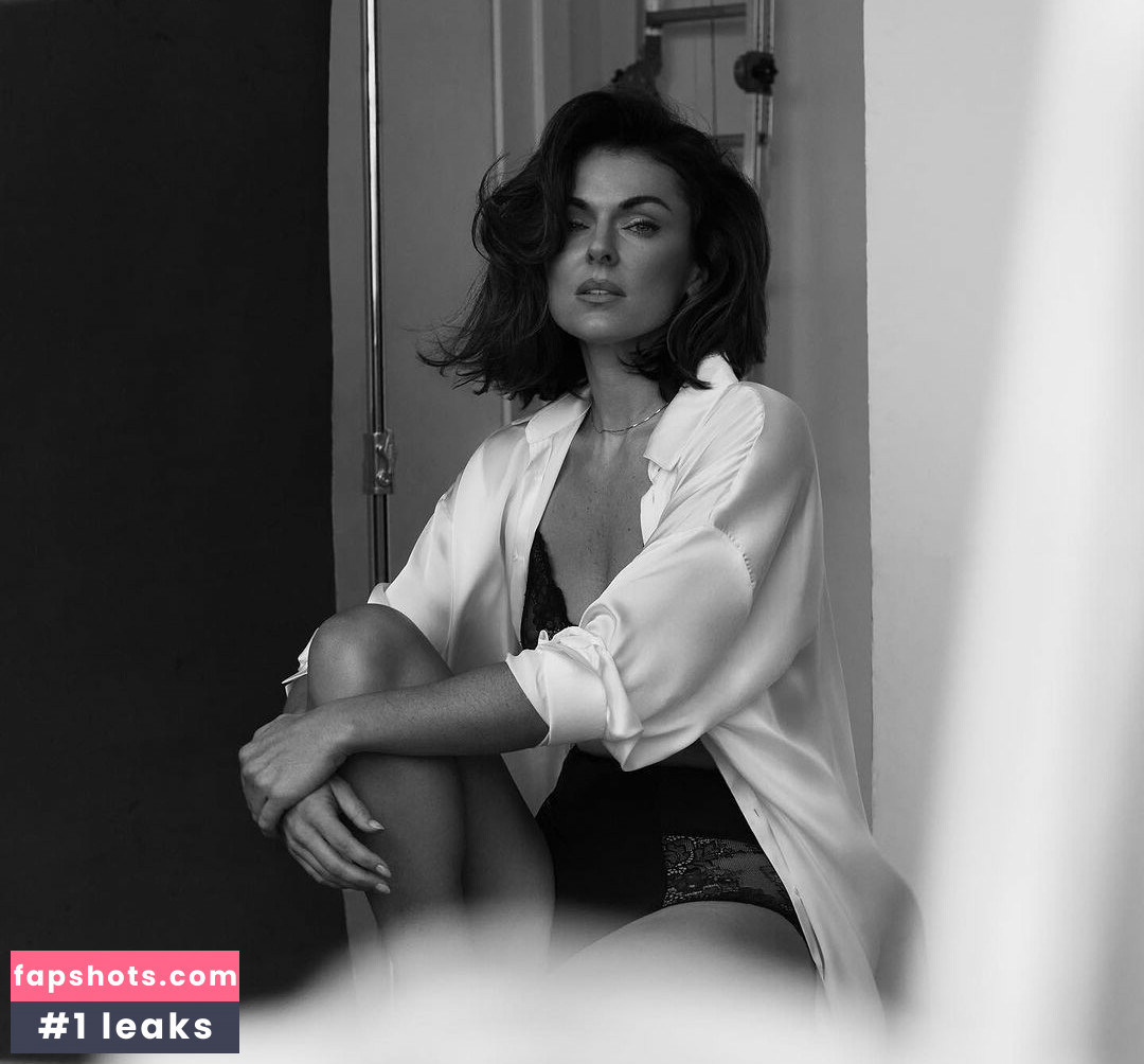 Serinda Swan Nude Leaks OnlyFans Photos #121 - LeakJerk