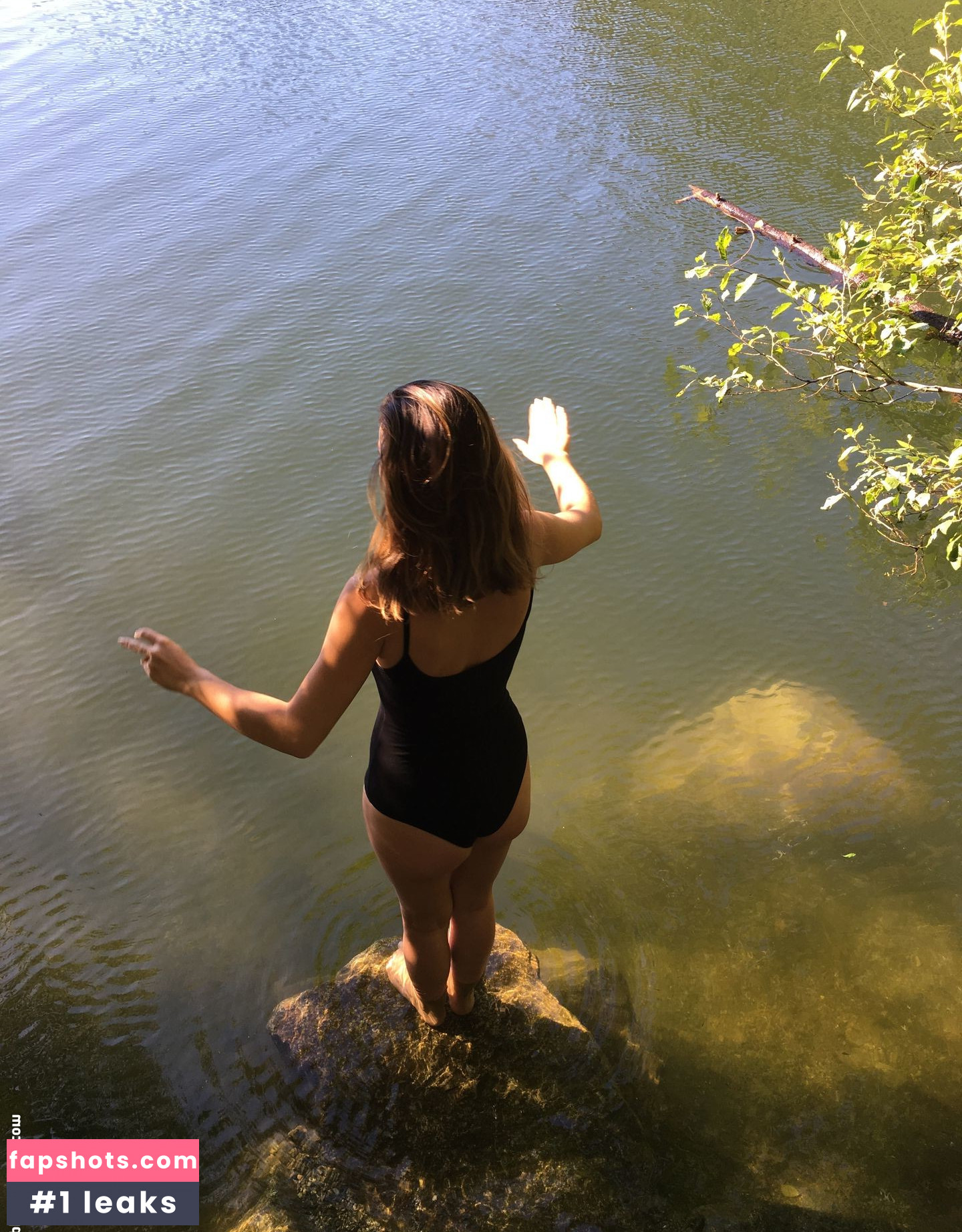 Serinda Swan Nude Leaks OnlyFans Photos #307 - LeakJerk