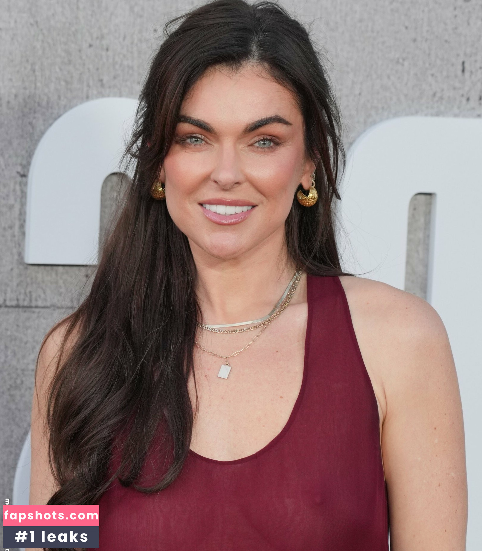 Serinda Swan Nude Leaks OnlyFans Photos #42 - LeakJerk