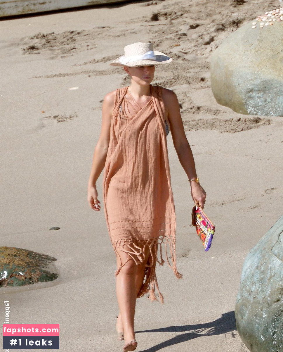 Serinda Swan Nude Leaks OnlyFans Photos #480 - LeakJerk