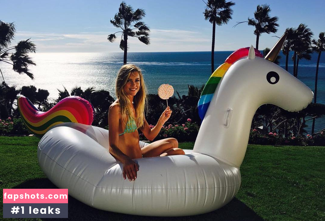 Serlina Hohmann gallery photo #15