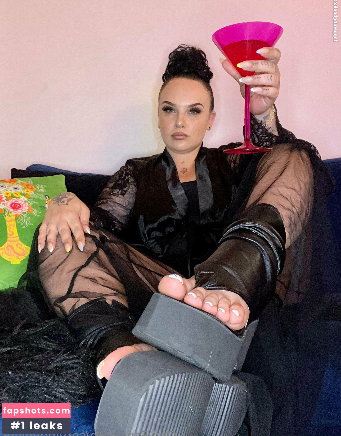 servingvelvet gallery photo #18