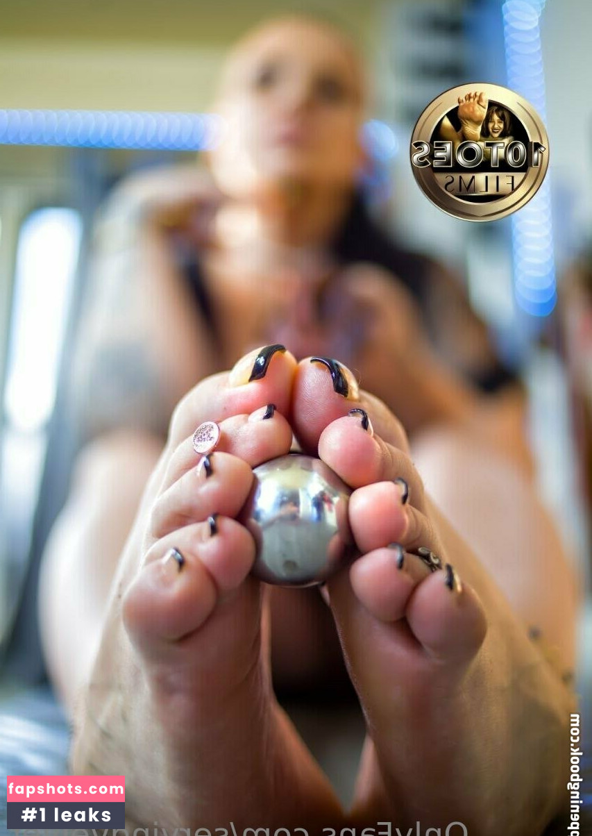 servingvelvet gallery photo #40