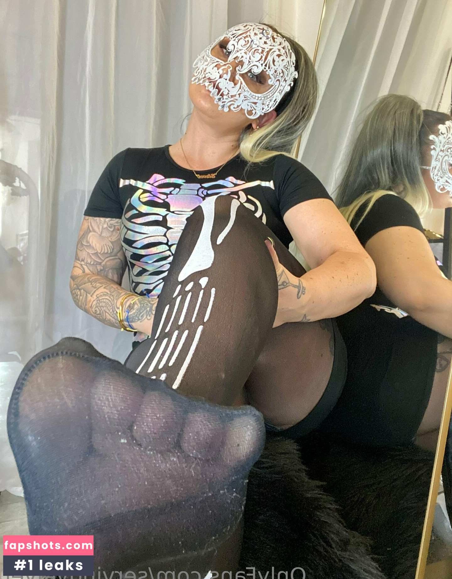 servingvelvet gallery photo #48