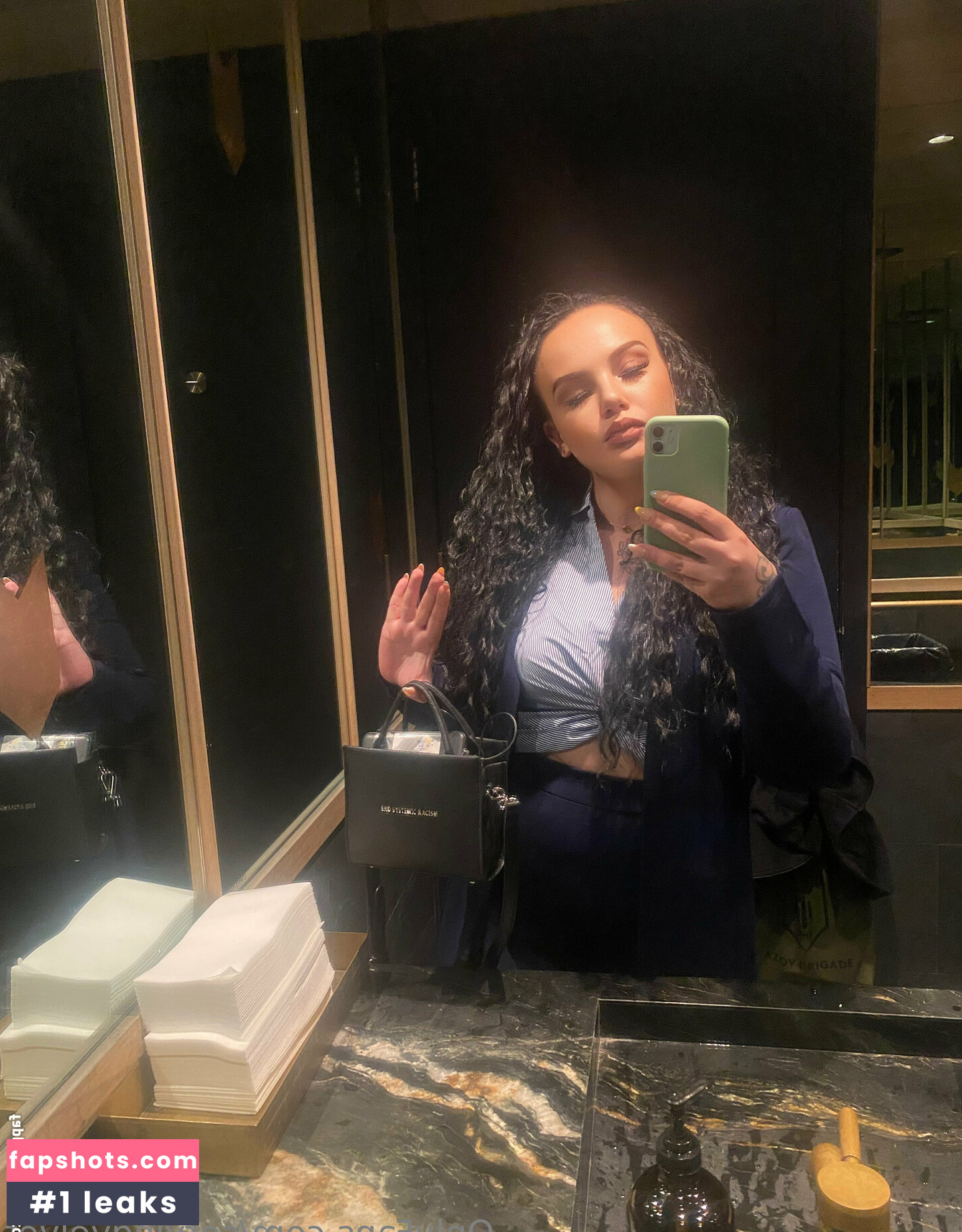 servingvelvet gallery photo #6