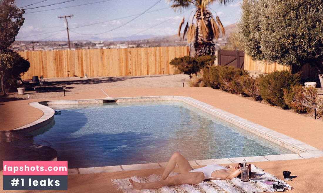 Sev Pieto nude babe gallery