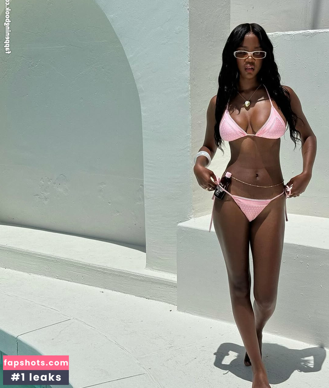 Sevahsevah gallery photo #31