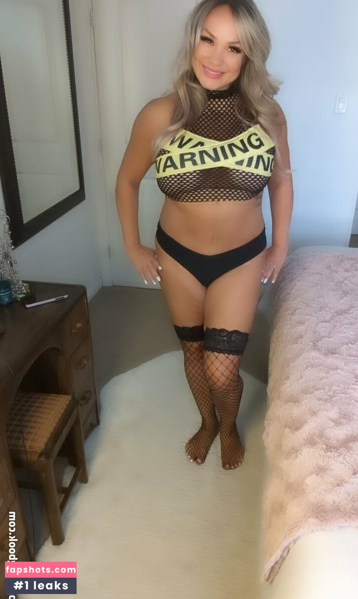 sexisuzi gallery photo #3