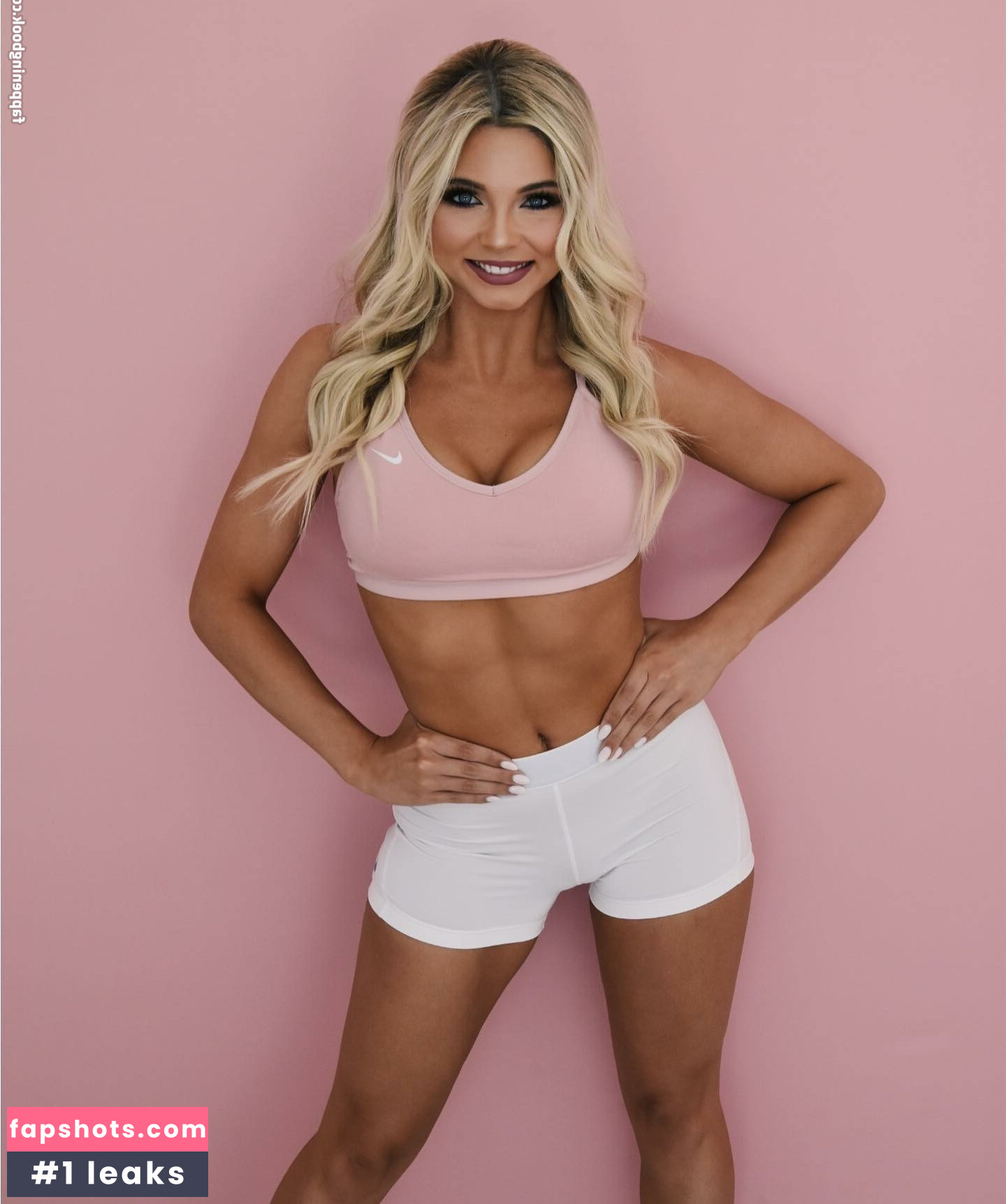 Sexy Cheerleaders gallery photo #3