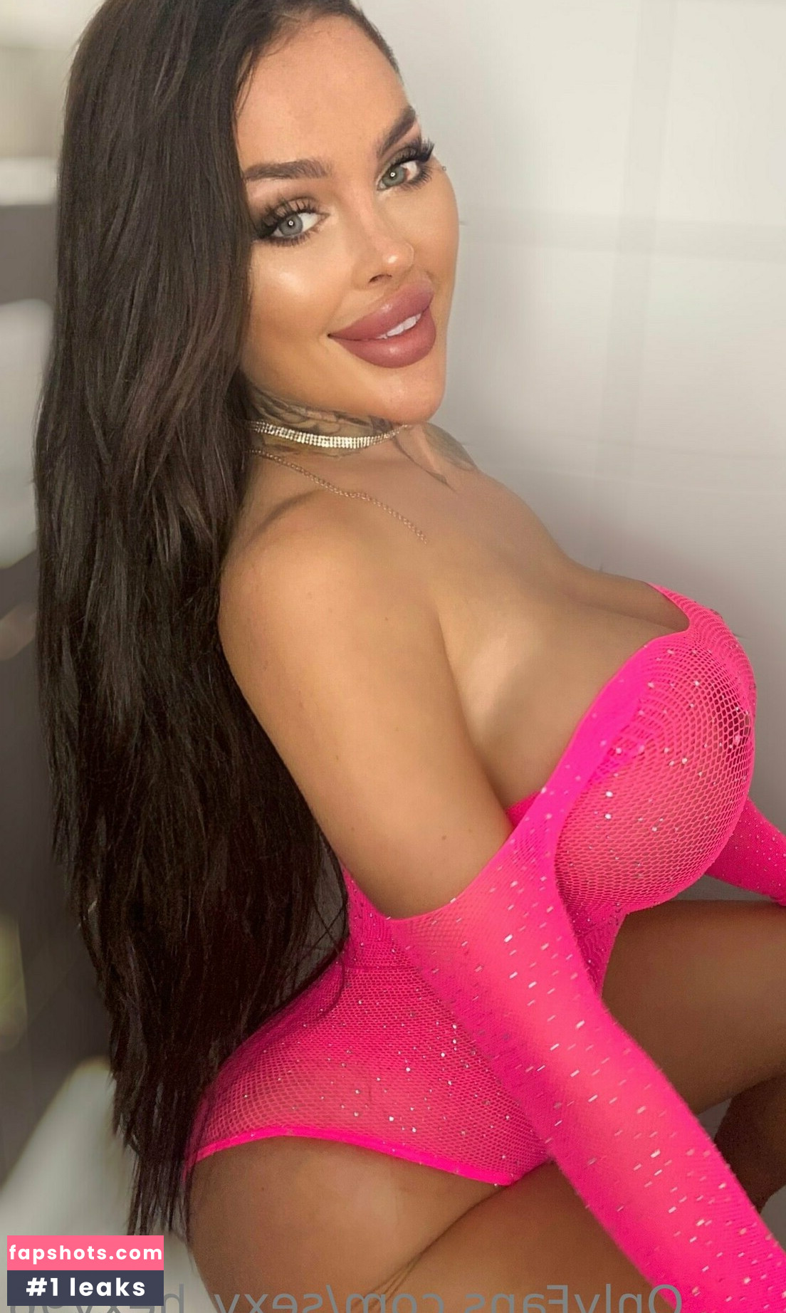 Sexy_hexy96 gallery photo #3