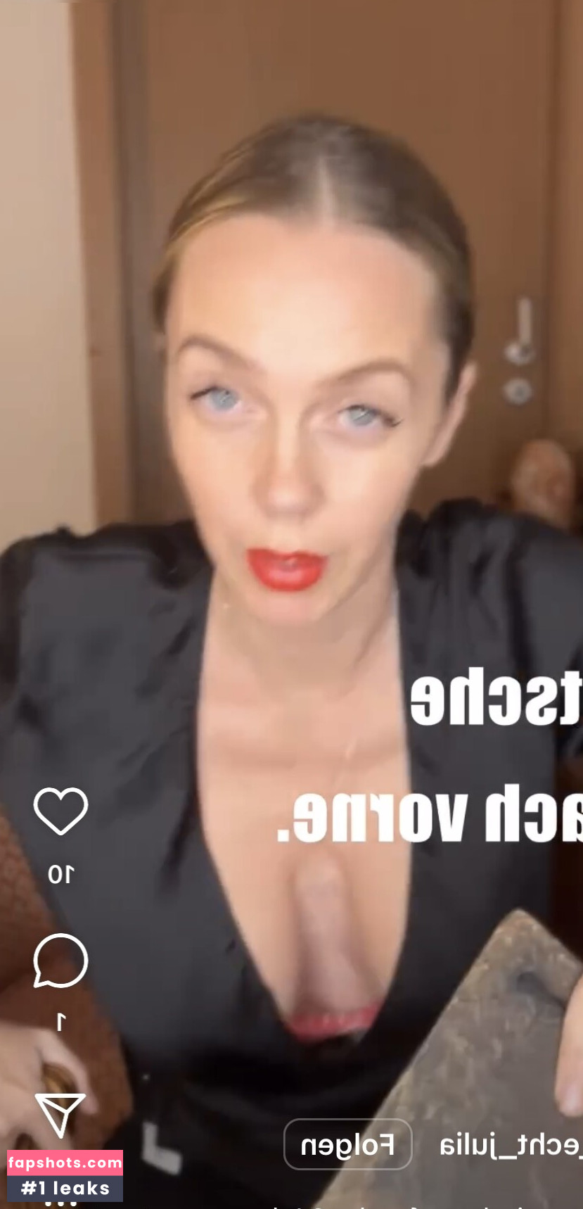 Sexy Julia gallery photo #19