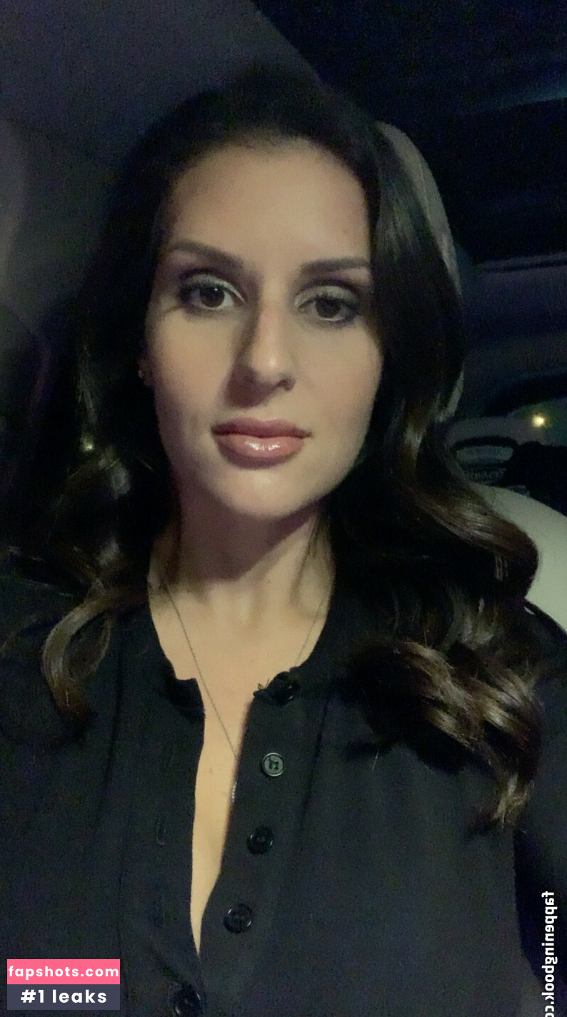 Sexy Wife gallery photo #3