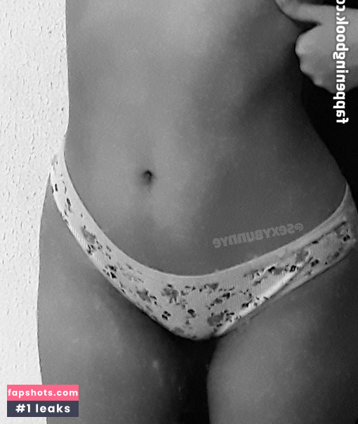 Sexybunnye2 gallery photo #15