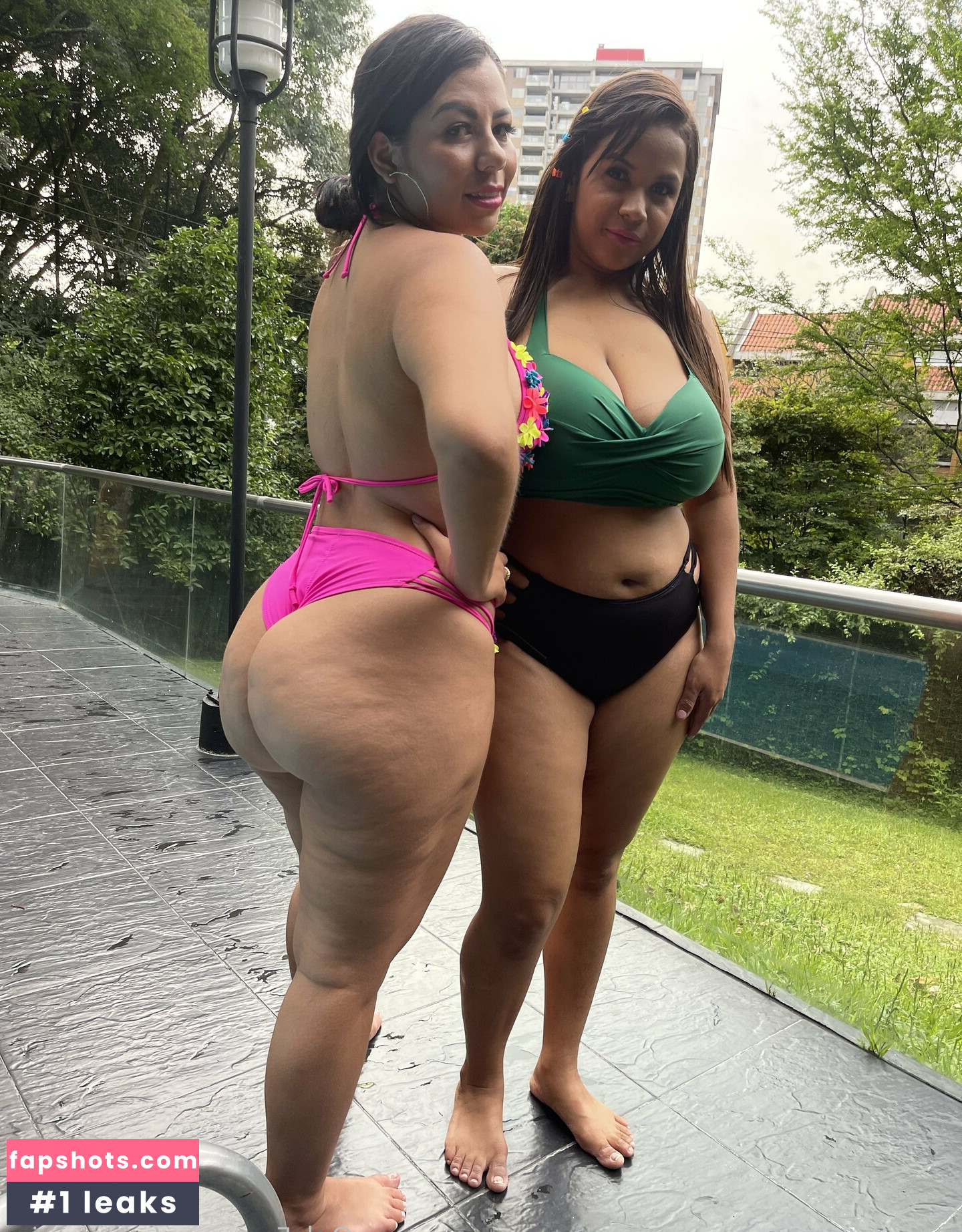 SexyCuteIsa gallery photo #46