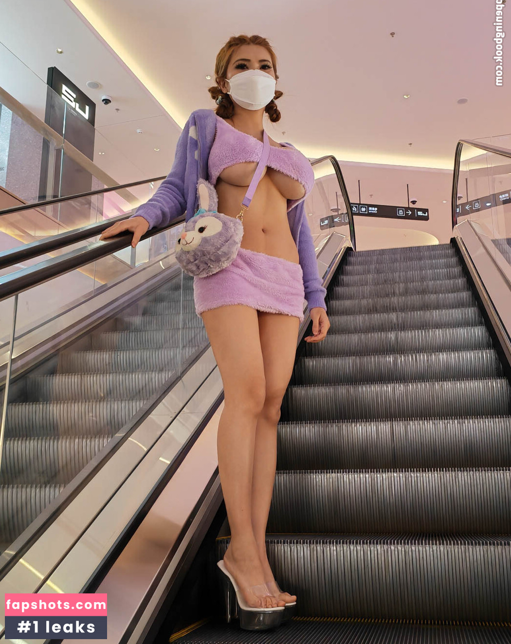 SexyCyborg gallery photo #12