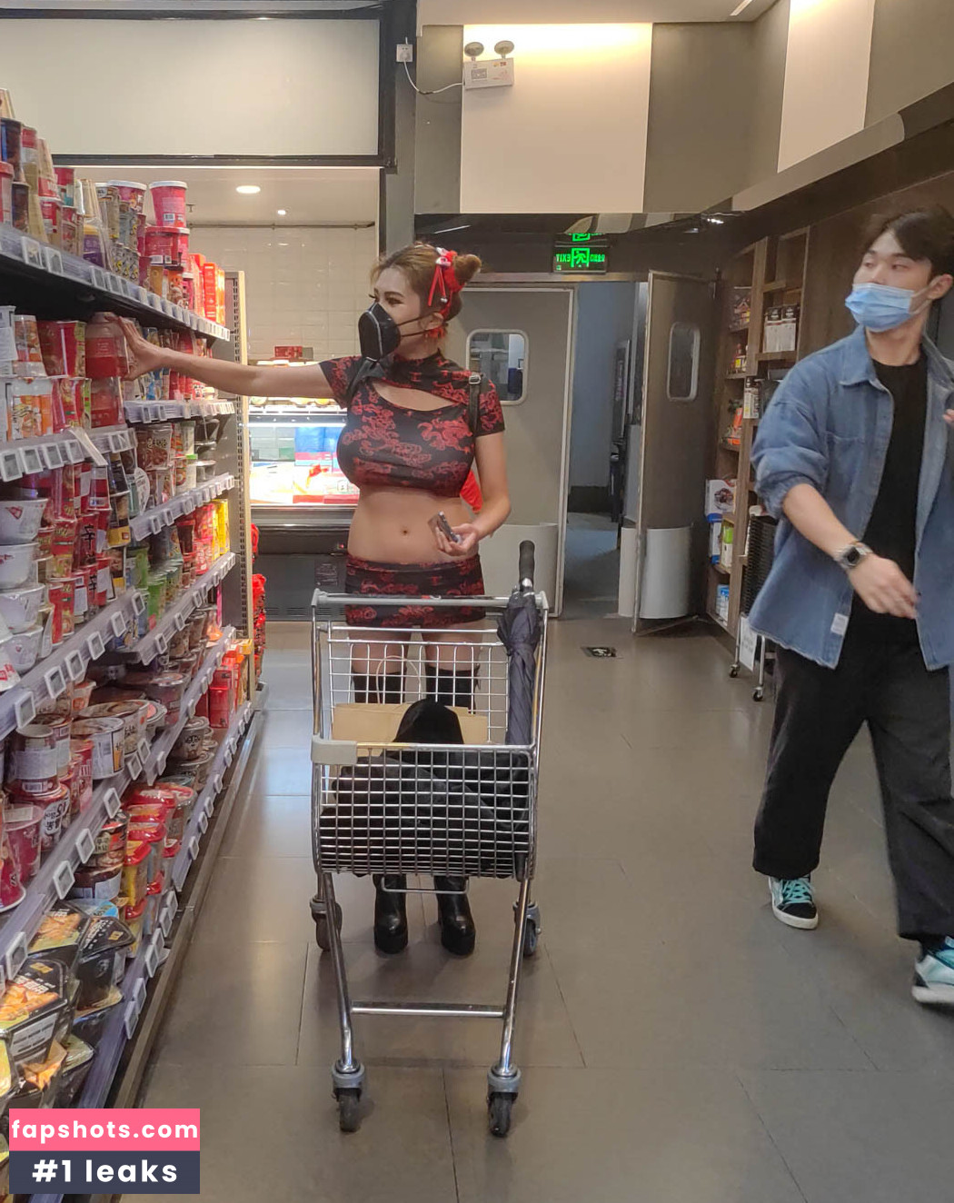 SexyCyborg gallery photo #32