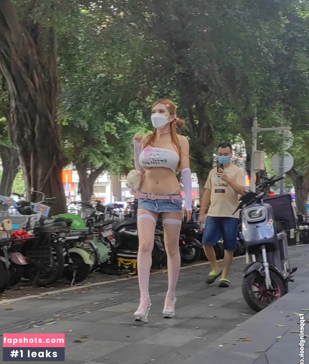 SexyCyborg gallery photo #35