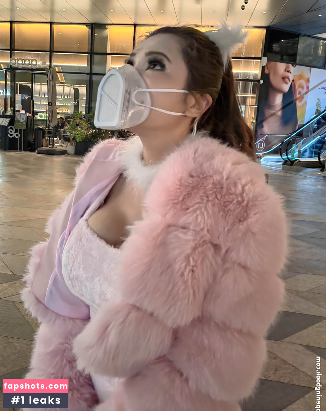 SexyCyborg gallery photo #53