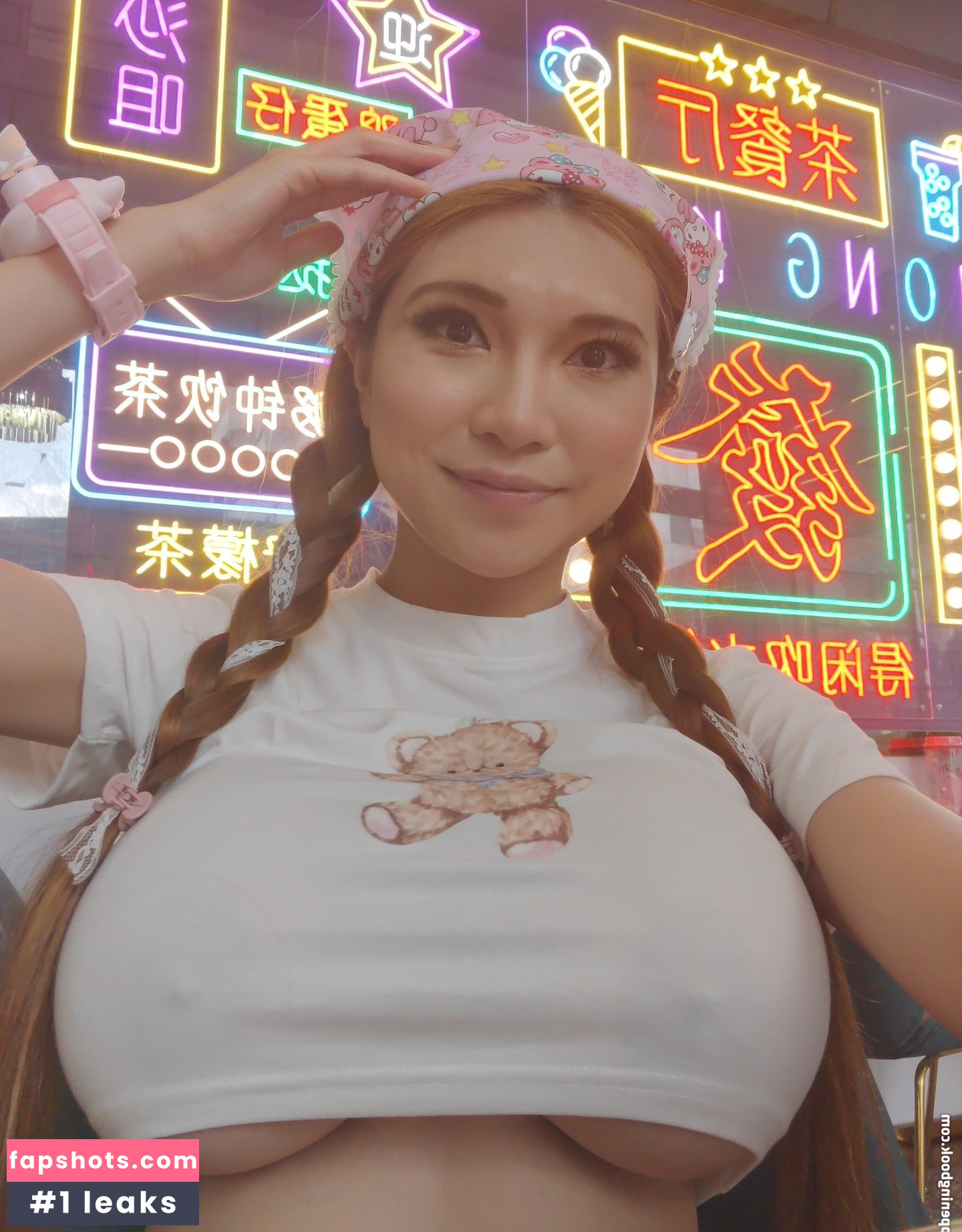 SexyCyborg gallery photo #83