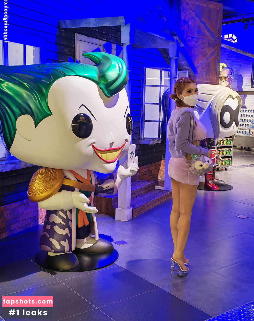 SexyCyborg gallery photo #10