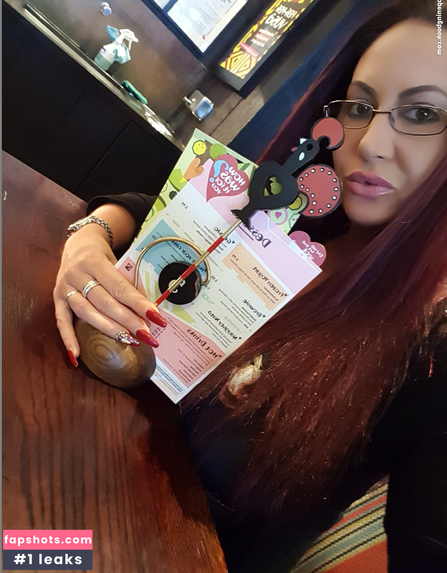 sexyemmabutt nude babe gallery