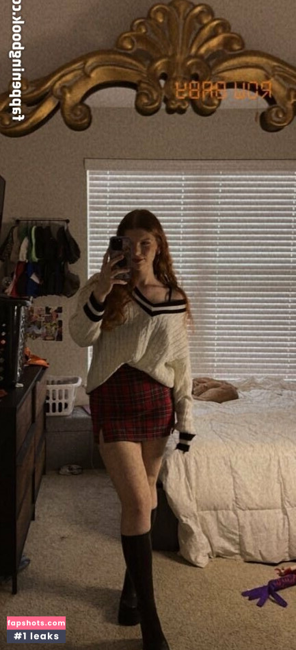 sexyredinbedfree Nude Leaks OnlyFans Photos #3 - LeakJerk