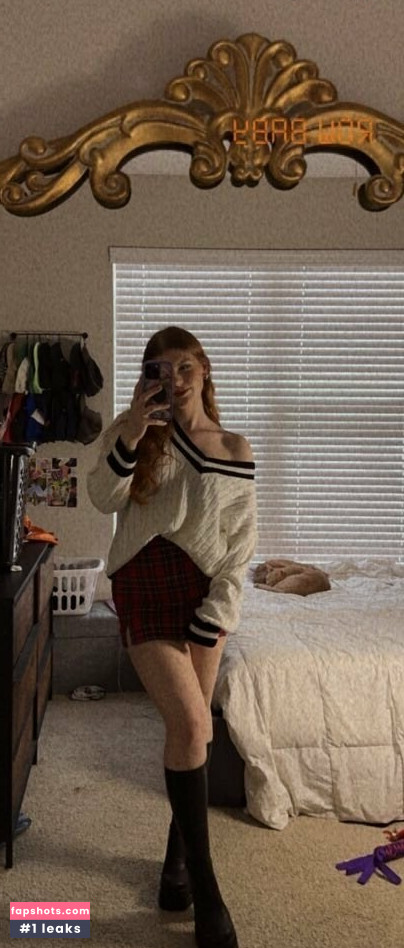 sexyredinbedfree Nude Leaks OnlyFans Photos #27 - LeakJerk