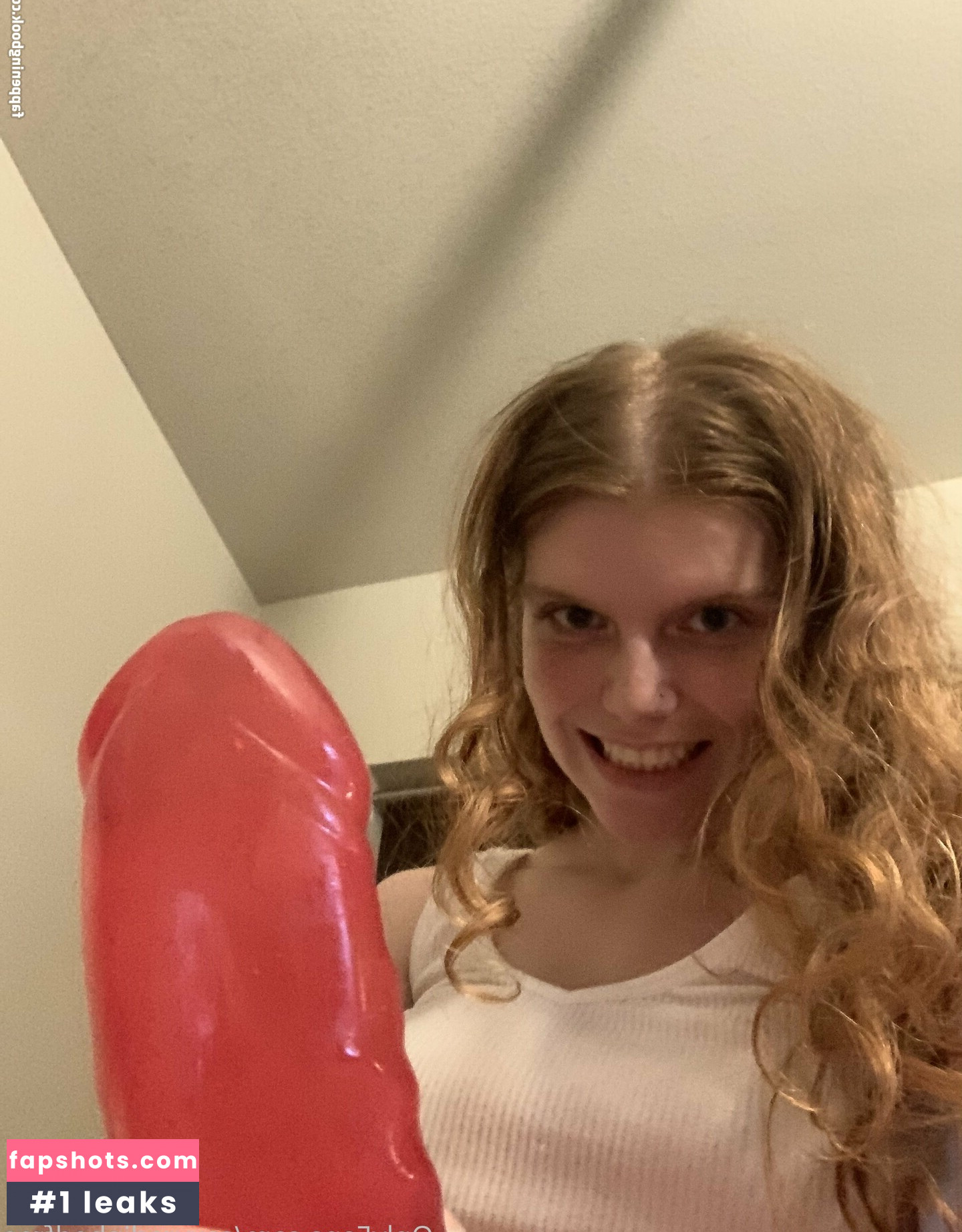 sexyredinbedfree Nude Leaks OnlyFans Photos #52 - LeakJerk