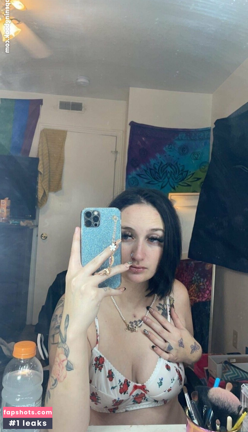 sexyscorpio6a6yd33 Filtración Desnuda OnlyFans Foto #21 - Fapshots