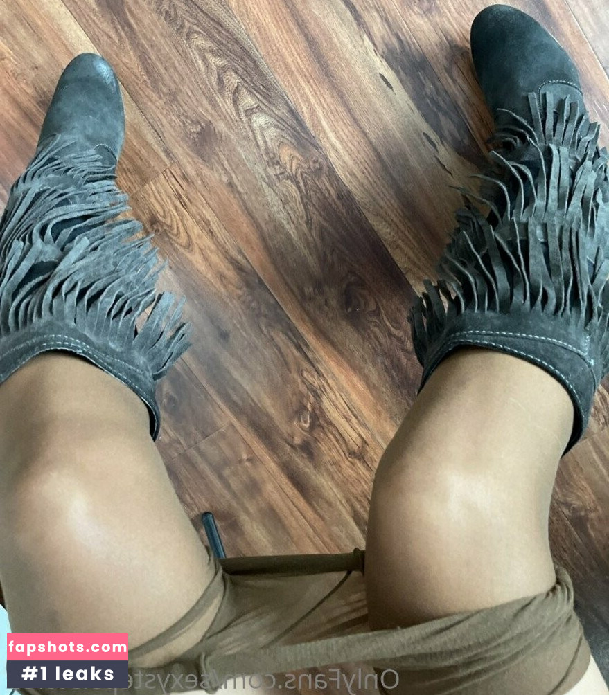 sexystepsisters2 gallery photo #71