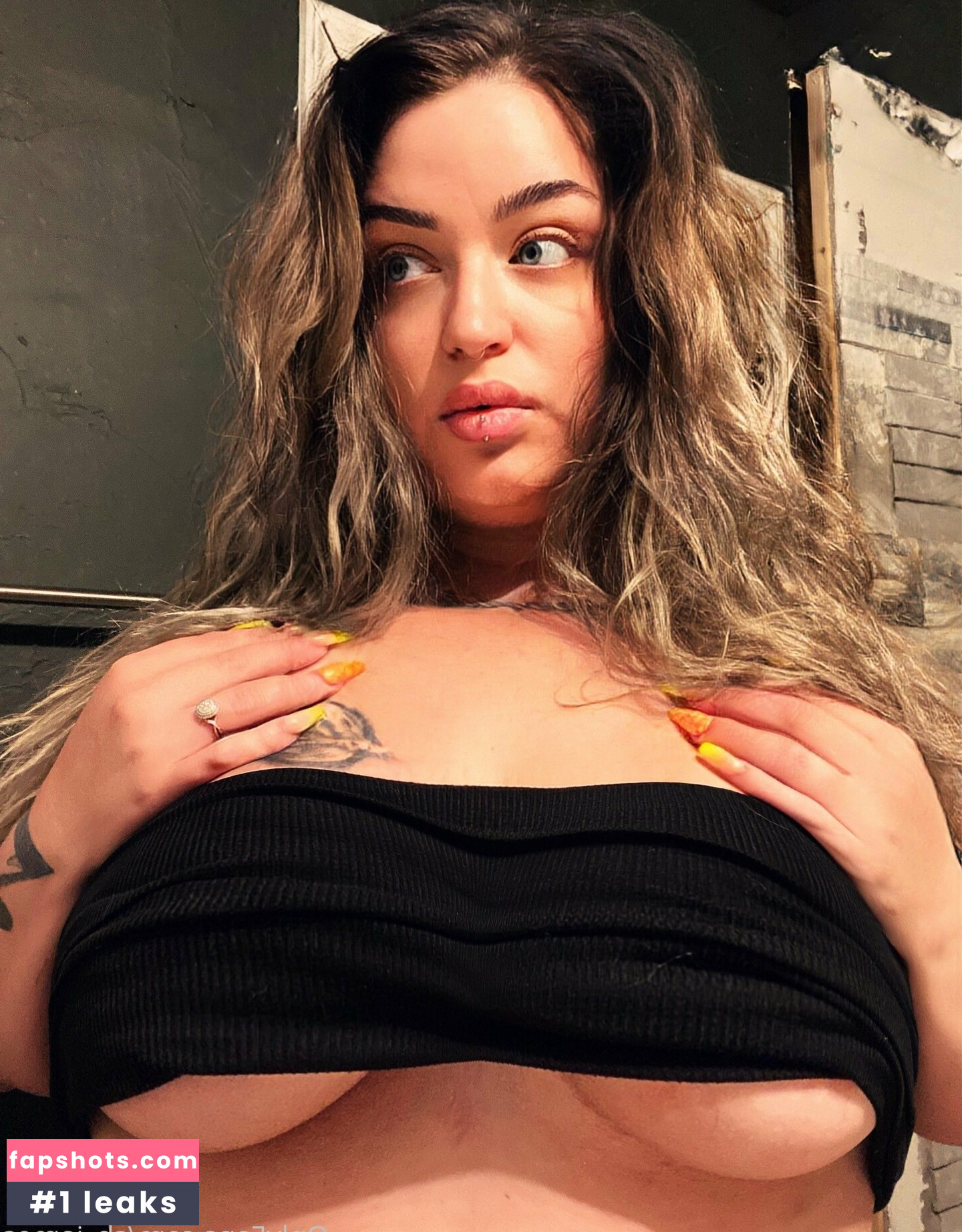 sh_james gallery photo #3